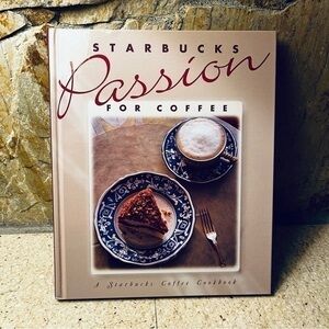 ☕️Starbucks ‘Starbucks Passion For Coffee’ vintage book☕️